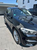 BMW X3 xDrive20d AT - - BMW X3: At
