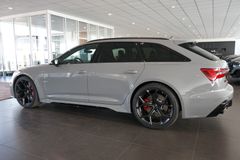 AUDI RS6 performance | HuD | Pano | Carbon | SOFORT AUDI RS6 performance | HuD | Pano | Carbon | SOFORT