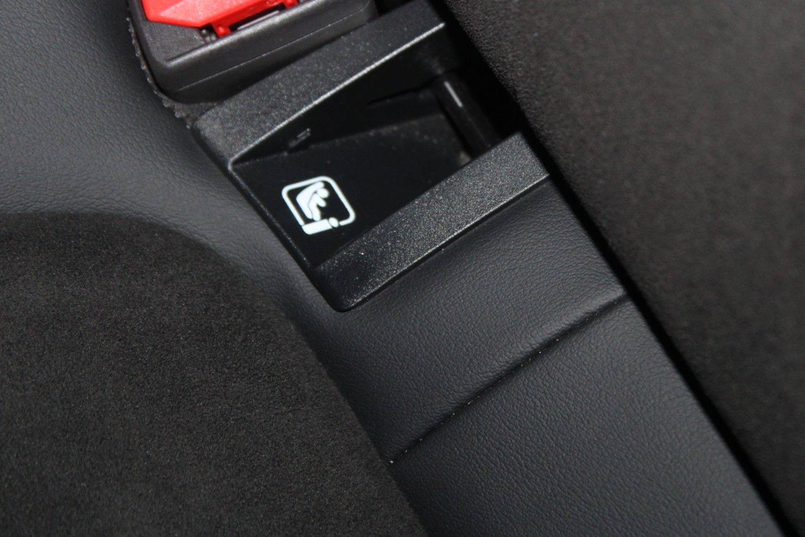 Fahrzeugabbildung Ford Focus ST X Aut. Matrix-LED HUD B&O WinterPak uvm