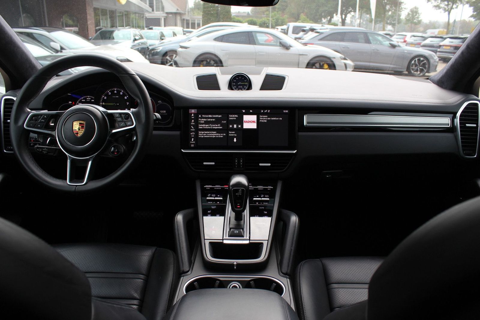 Porsche Cayenne Coupé 3.0 E-Hybrid / Trekhaak / Panorama imagem 2