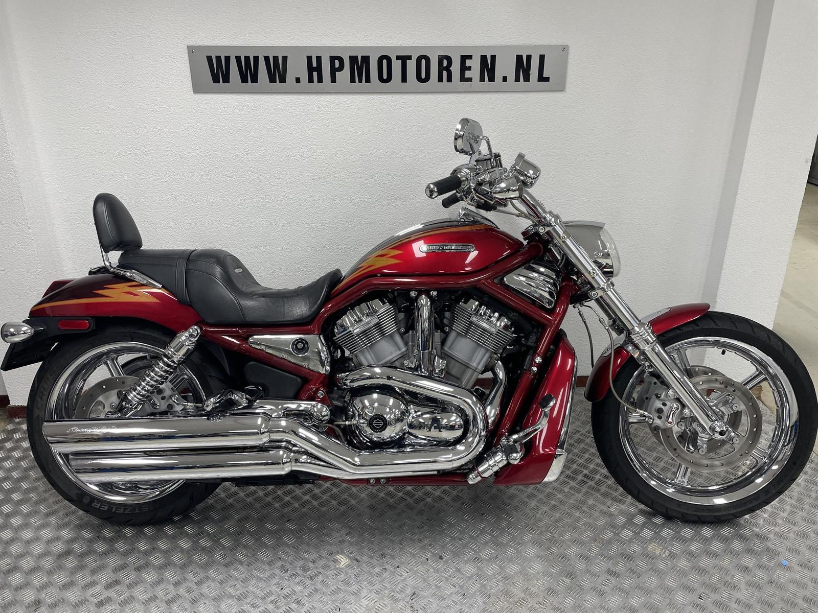 Harley-Davidson VRSCSE V-ROD V ROD CVO SCREAM IN EAGLE 1250 LTD.