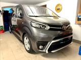 Toyota Proace (Verso) 2,0-l-D-4D 130kW L1 Family Co... - Toyota: Proace