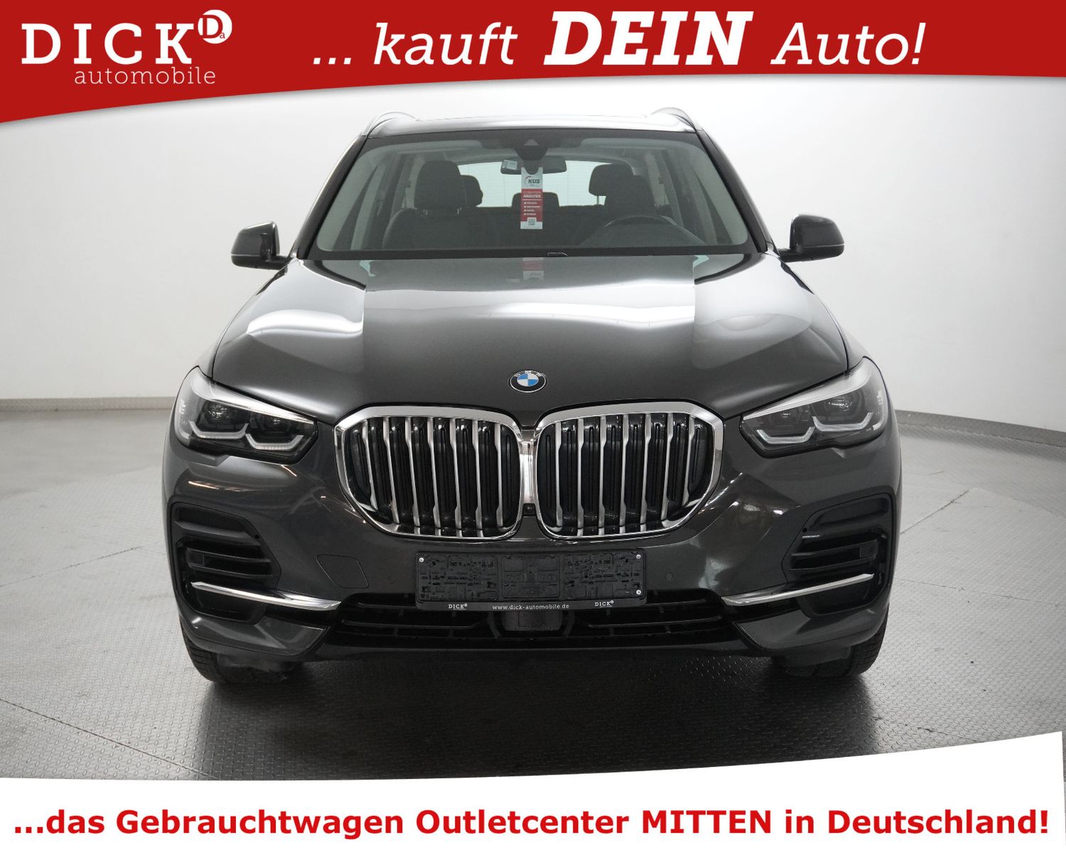 Fahrzeugabbildung BMW X5 xDr 25d Sport LEDER+MEMO+PANOR+VIRTU+KAM+ACC+