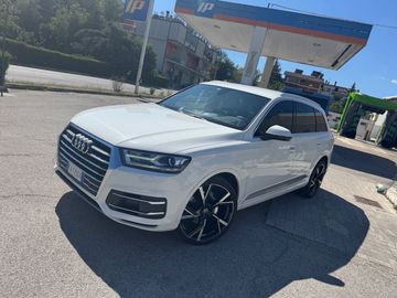 Audi Q7 - 2