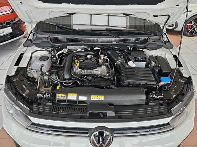 Fahrzeugabbildung Volkswagen Polo 1.0 TSI Goal NAVI LED PDC SHZ GJR