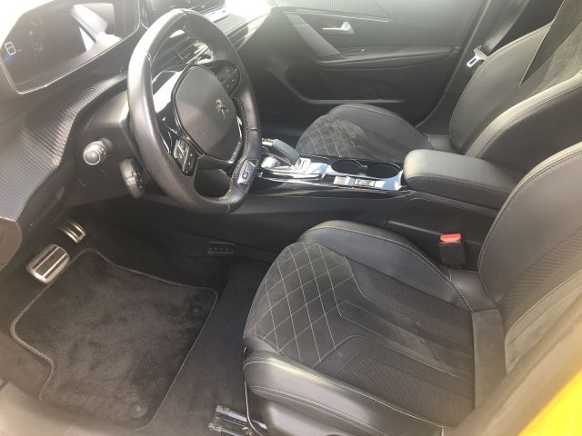 Peugeot 208 Elektromotor 136 GT Pack