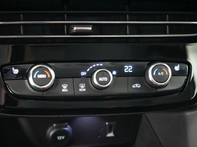 Mokka B ELEGANCE AT+LED LICHT+NAVI+RÜCKFAHRKAMER