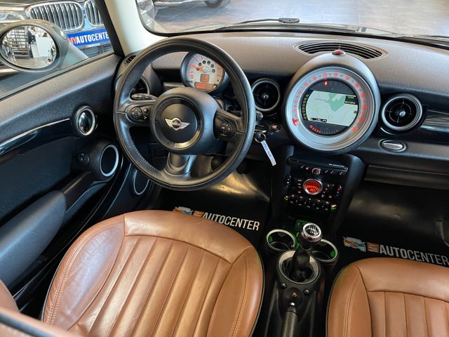 MINI Cooper *SHZ*PDC*NAVI*TEMPOMAT*LEDER*