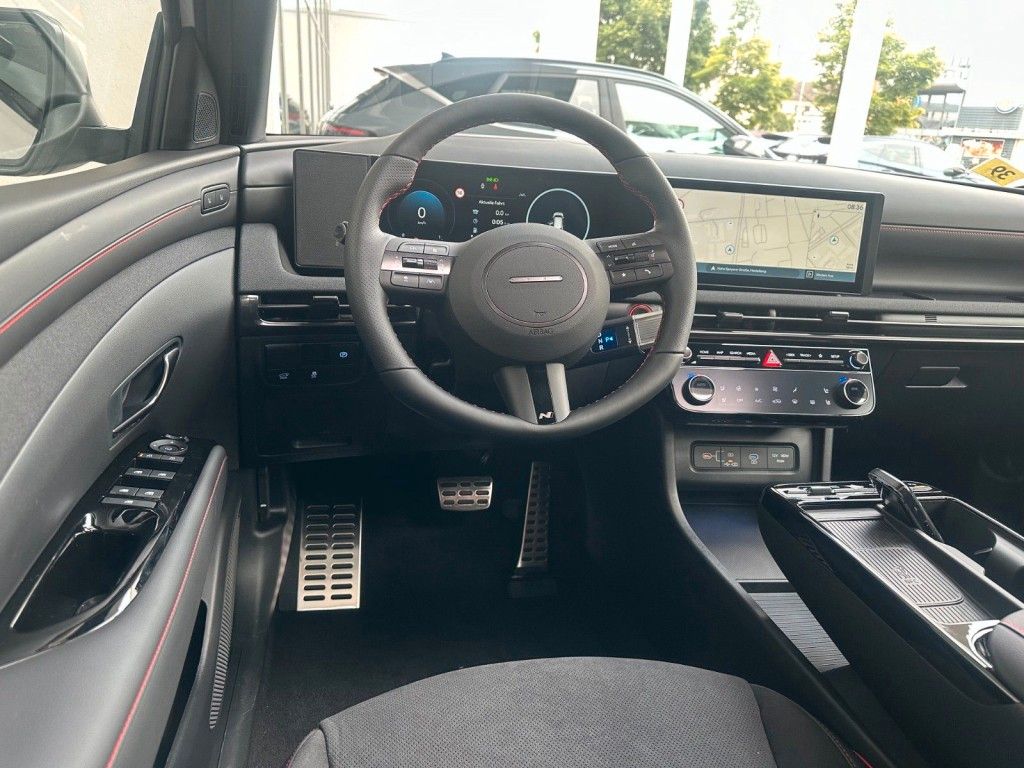 Fahrzeugabbildung Hyundai Tucson N Line X 180PS 4WD Navi/Panorama/SHZ!