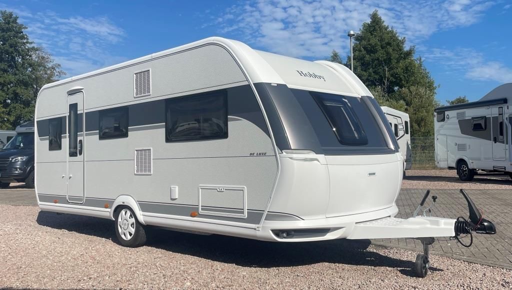Fahrzeugabbildung Hobby De Luxe 540 KMFe Verfüg./Sparen Sie 6.879,- €