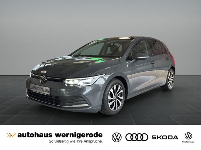Volkswagen Golf VIII 2.0TDI Active Matrix/AHK/Pano/HUD/Kame