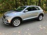 Volkswagen T-Roc 1.0 TSI OPF Life, Facelift, Ahk, LM, usw. - gebrauchte Volkswagen T-Roc mit Facelift