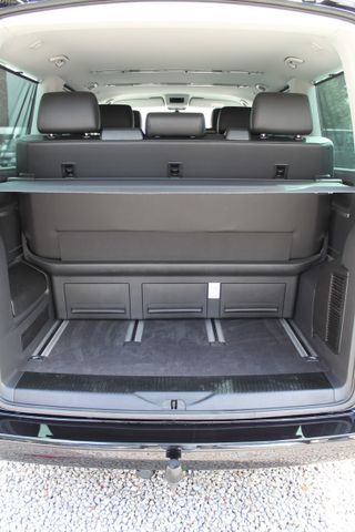 Volkswagen T6.1 Multivan Comfortline 150PS DSG AHK Standhzg