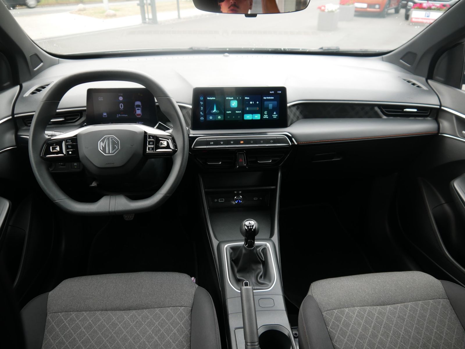 MG3