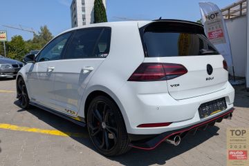 Volkswagen Golf - 7