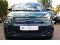 Fahrzeugabbildung Fiat 500e Action*AppConnect!*DAB*Induktive Ladefunkt.