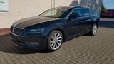 Skoda Superb 2.0 TDI DSG Ambition Combi - Skoda Superb aus 2016 mit Diesel-Antrieb: Kombi, 2.0