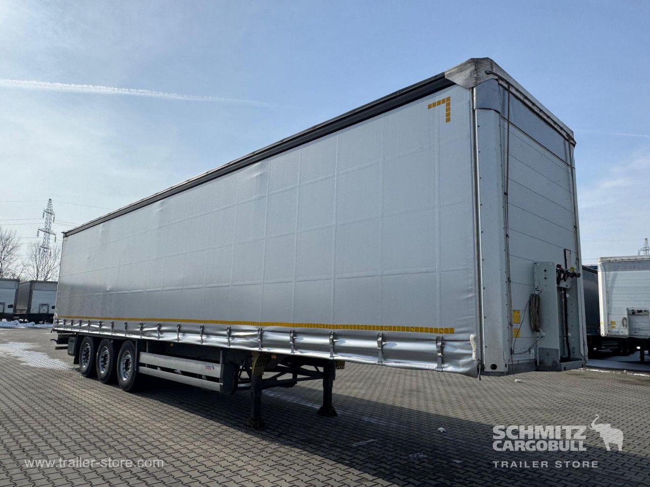 Schmitz Cargobull Curtainsider Standard