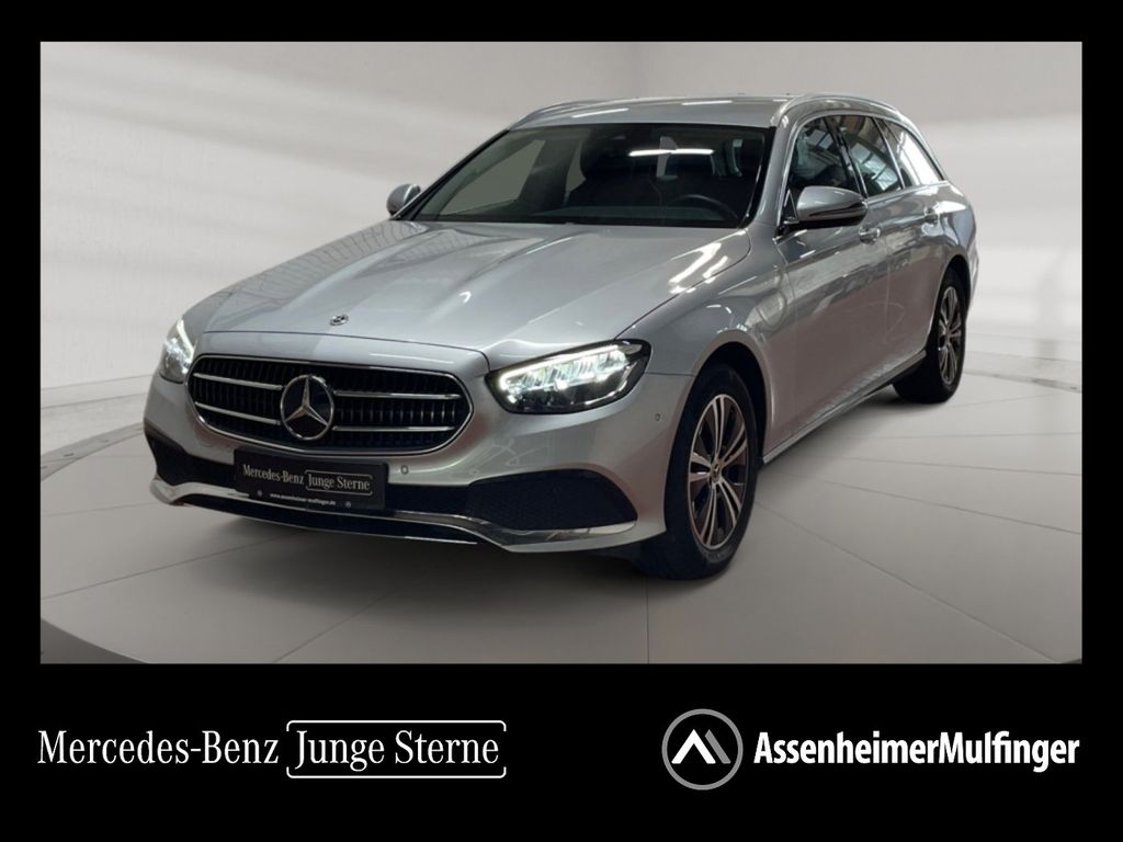 Image of Mercedes-Benz E 220