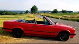 BMW E30 320 Cabrio - BMW 320 aus 1988 mit Benzin-Antrieb: Cabrio