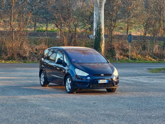 Ford S-Max 2.0 TDCi 140CV 6tr. 7POSTI DPF E4 Die