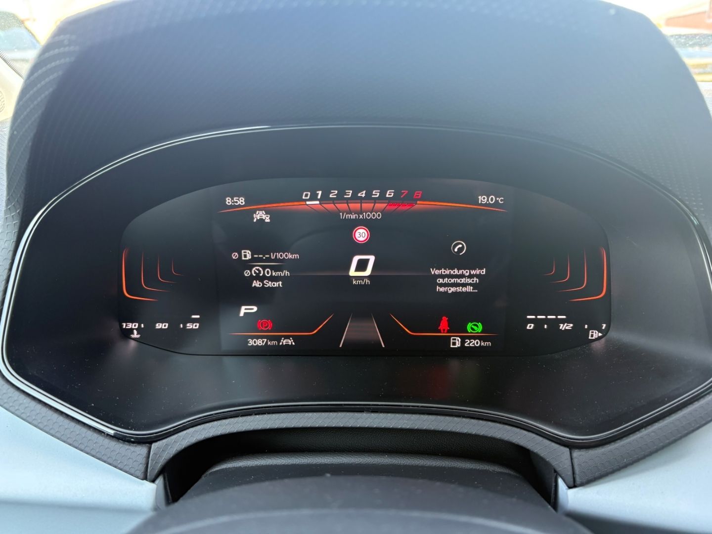 Fahrzeugabbildung SEAT Arona Navi Digitales Cockpit LED Sperrdiff. Appl