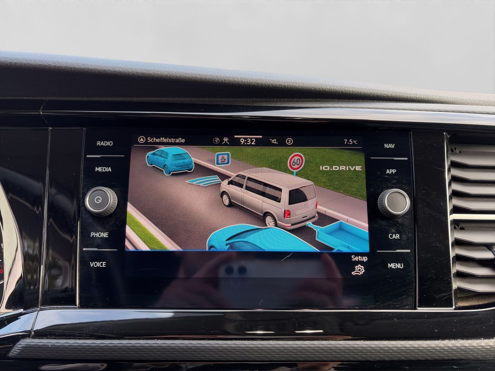 Volkswagen T6 Multivan - Bild 13