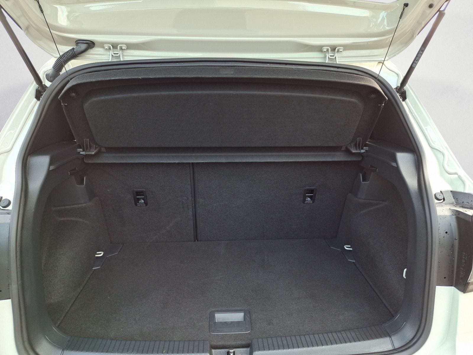 Volkswagen T-Cross - Bild 13