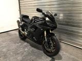 Yamaha YZF-R6 wenig KM, Akrapovic - 2006 YZF R6