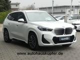 BMW iX1 xDrive30 M Sportp. ACC+°AHK°HUP+Harm.Kardon - BMW iX1 Jahreswagen