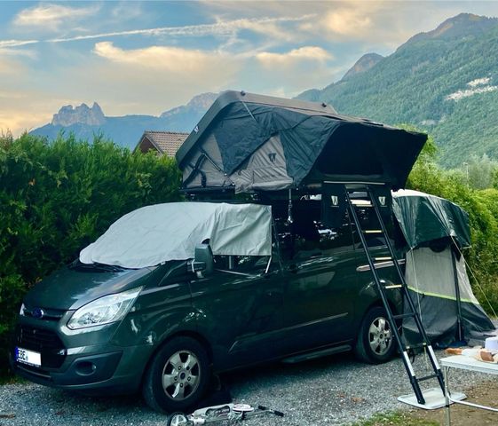 Ford Tourneo Custom Titanium mit Vickywood...