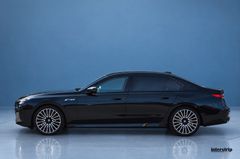 BMW M760 – 7 / 25