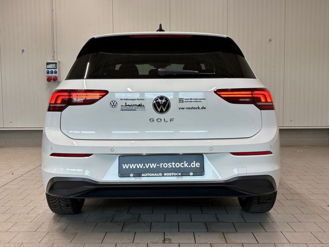 Golf VIII Life 1.5 TSI ACC LED SHZ LENKRADHZG