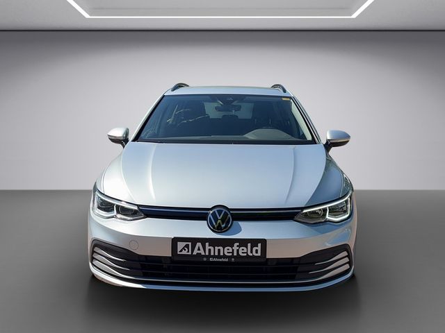 Golf VIII Variant 2.0 TDI Life DSG NAVI ACC LED