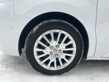 Fotografie 14 des Opel Vivaro 1,5 Kasten Elegance M Klima Gepäckträger