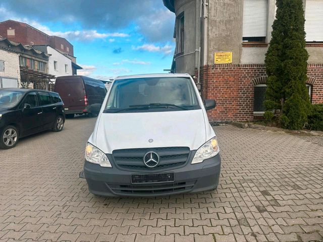 Mercedes-Benz Mercedes Vito W639 Diesel 2.2l ** Transpor...