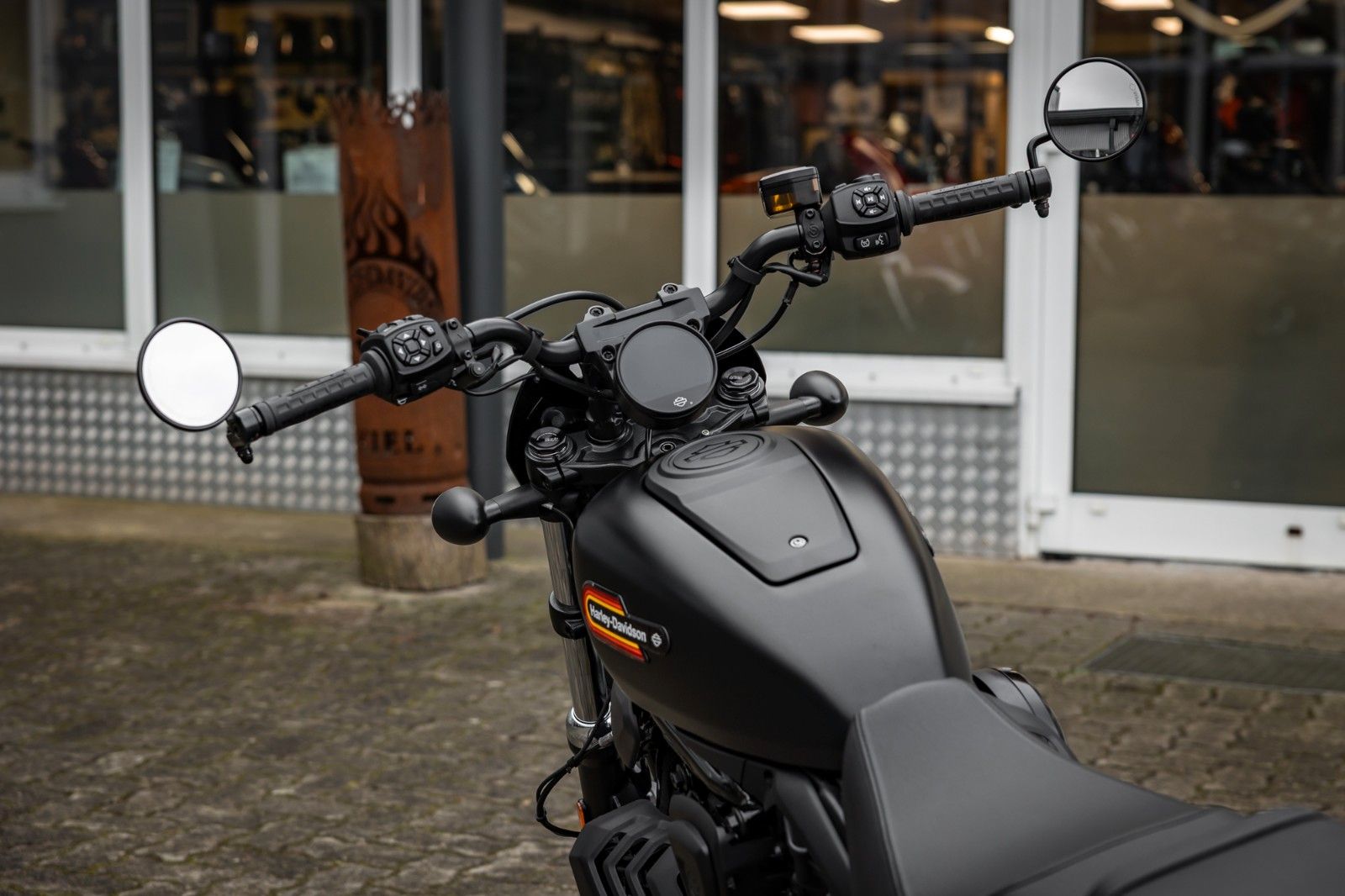 Fahrzeugabbildung Harley-Davidson NIGHTSTER Special RH975S MY25-Jekill&Hyde -1.Hd