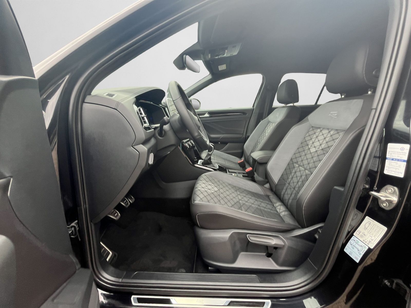 Volkswagen T-Roc - Bild 13