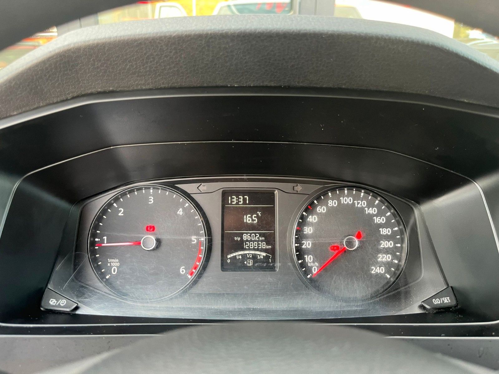 Fahrzeugabbildung Volkswagen T6 Transporter Kasten-Kombi EcoProfi 1.Hand