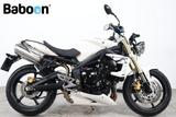 Triumph Street Triple - TRIUMPH 2009 STREET TRIPLE