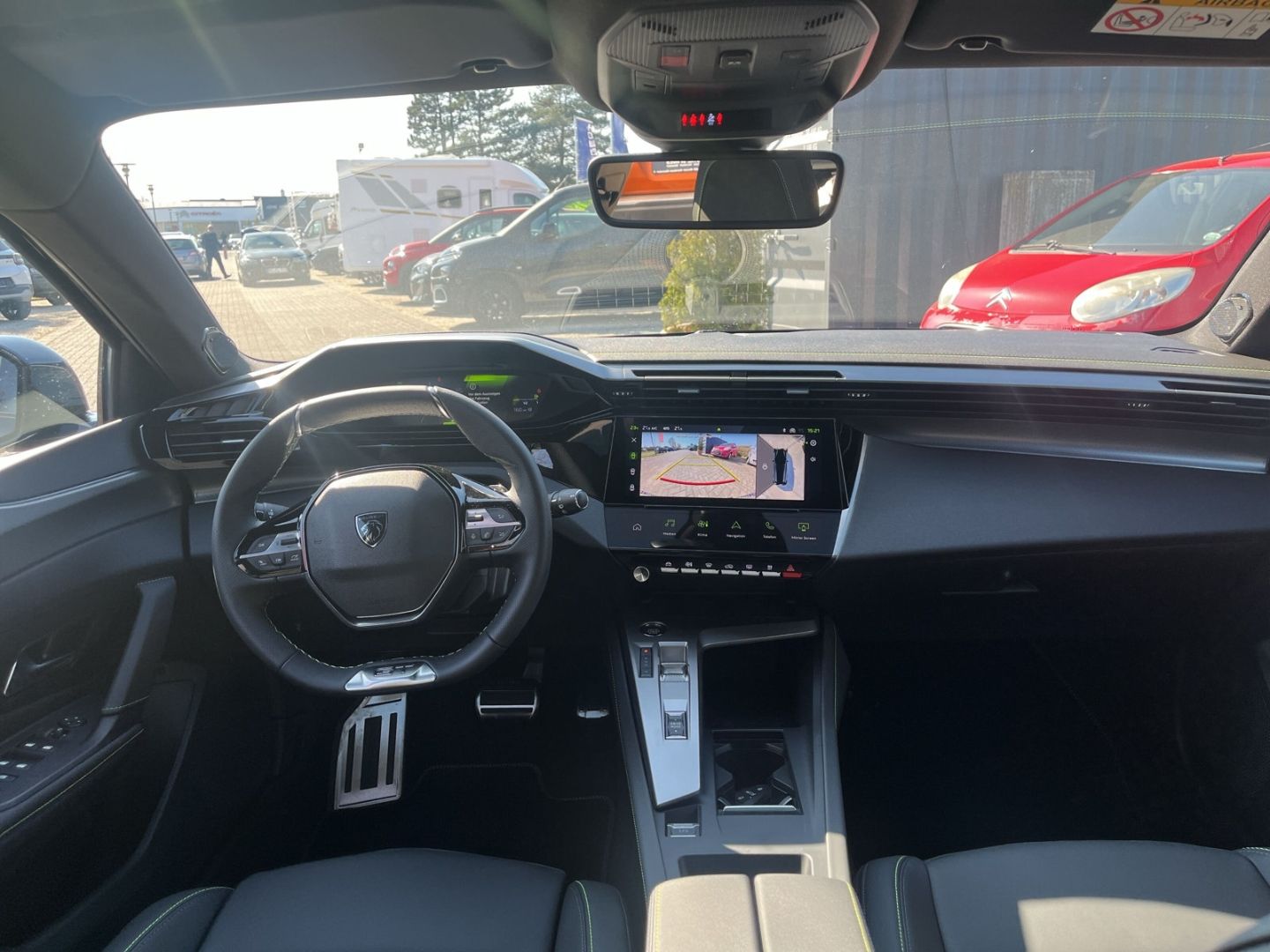 Fahrzeugabbildung Peugeot 308 1.5 SW GT BlueHDi 130 EAT8 ACC Panodach Navi