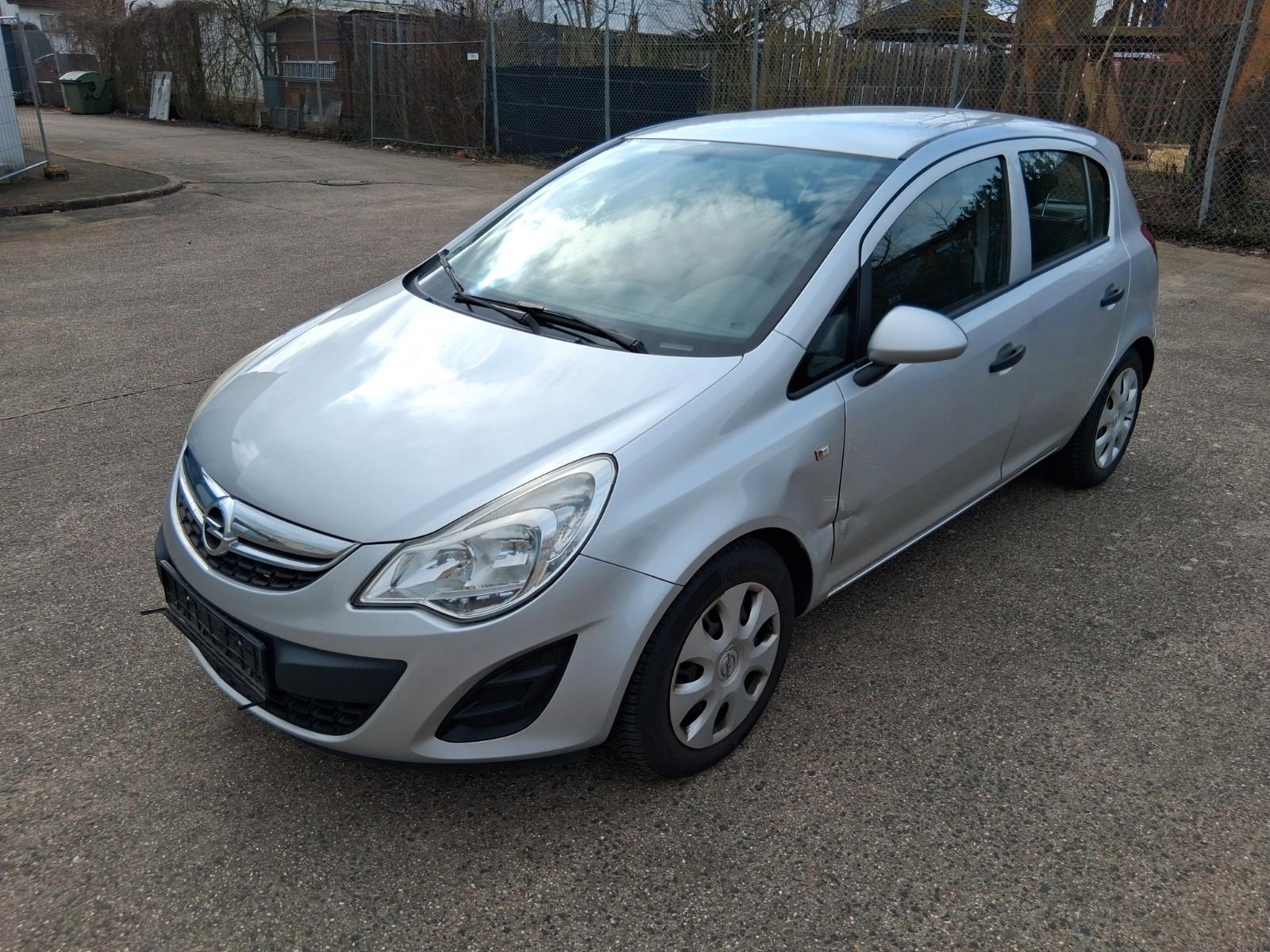 Opel Corsa D Selection