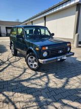 Lada Gelöscht Lada Niva 4x4 Geländewagen, BJ 20... - gebrauchte Lada Niva aus dem Jahr 2019