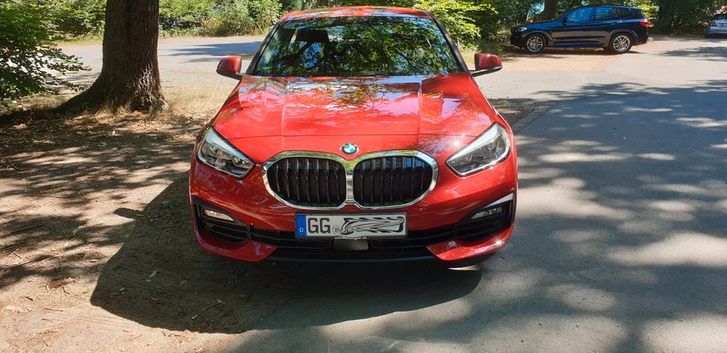 Image of BMW 118