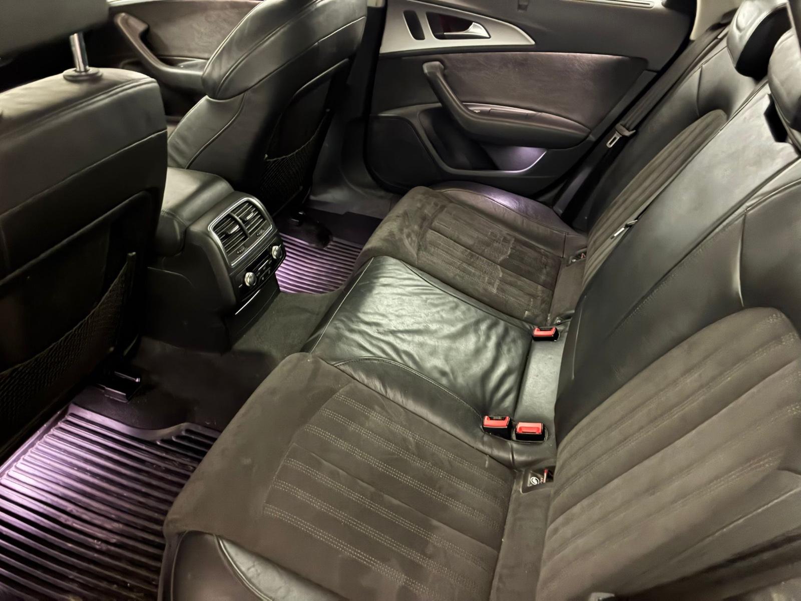 Audi Quattro 2011 — photo 9