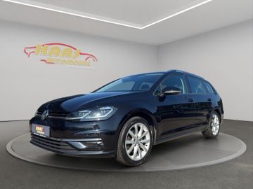 Volkswagen Golf - 1