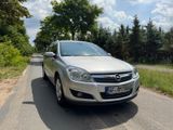 Opel Astra 1.4 - Opel Astra aus 2007