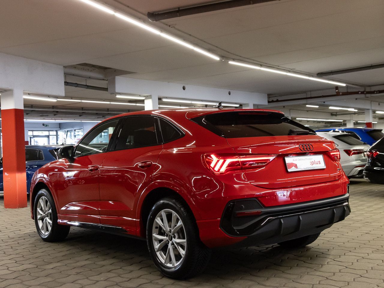 Audi Q3 Sportback 40 TFSI quattro S line LED Keyless foto 4
