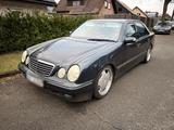 Mercedes-Benz Mercedes Benz E320 Limo MAE AMGFelgen Auto... - gebrauchte Mercedes-Benz E 320 aus dem Jahr 1999