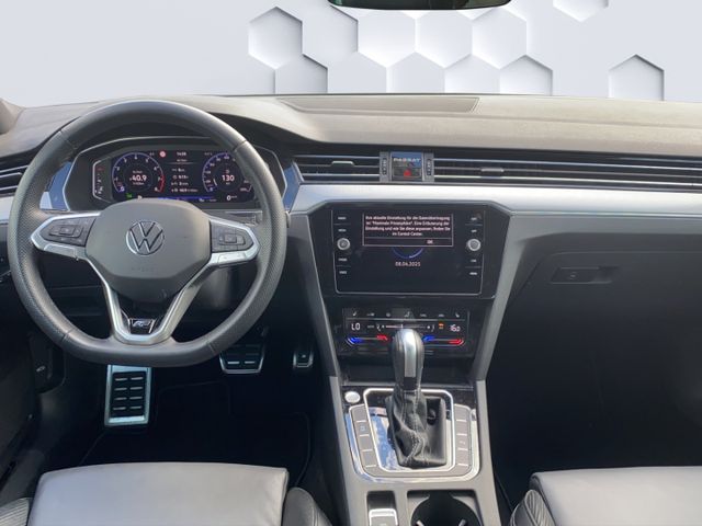 Passat Variant Elegance 1.5TSI DSG LED AHZV R-Li